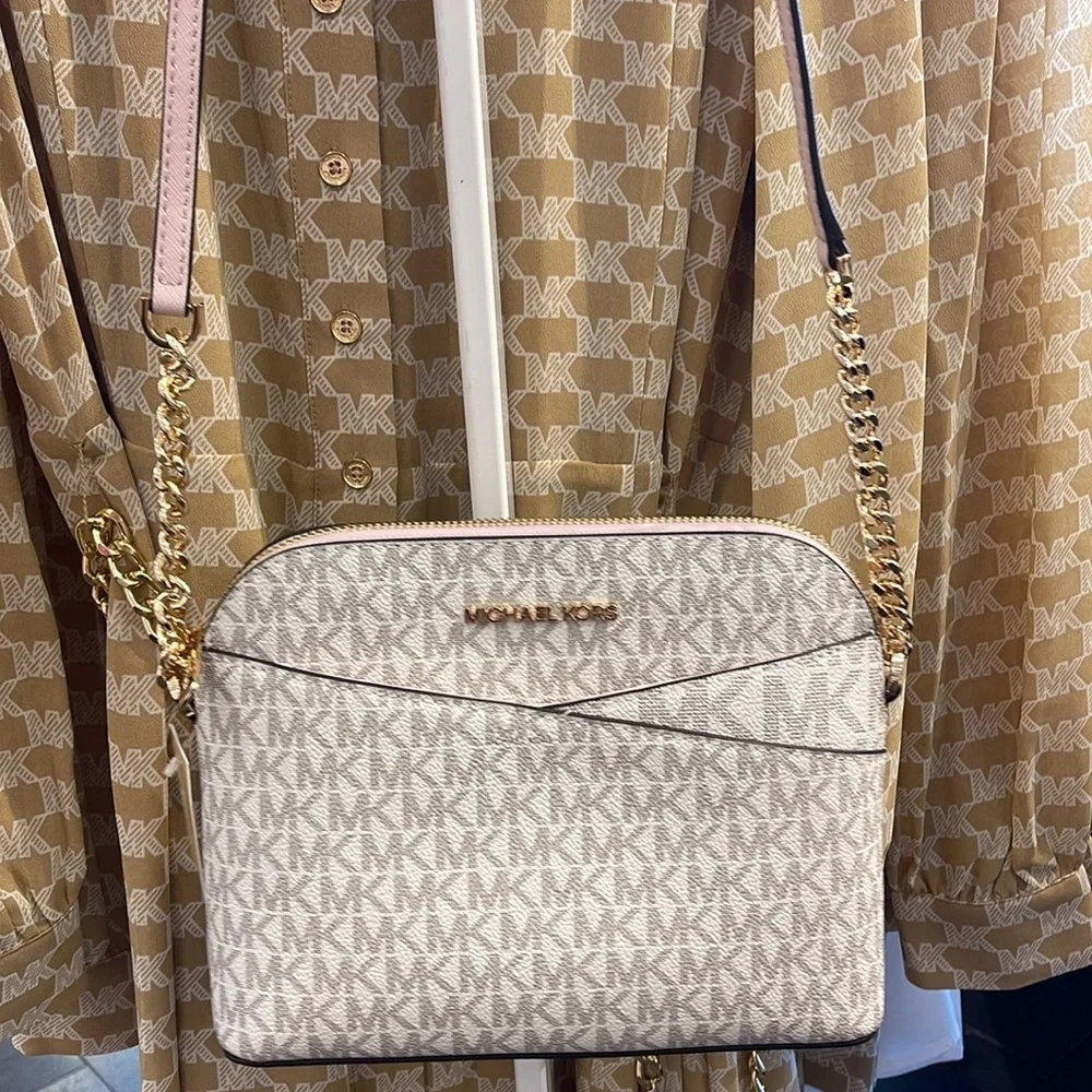 MICHAEL KORS Jet Set Medium Logo Dome Satchel Crossbody  Powder Blush  NWT